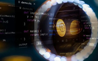 宁国 ,php声明和调用变量的符号是什么？